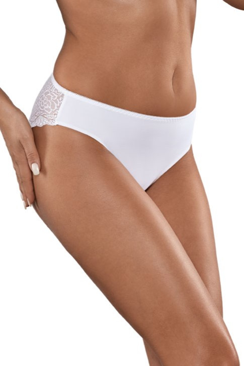 Klasyczne figi damskie z koronką BBL 145 kolor biały
