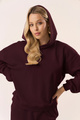 Bluza dresowa z kapturem w kolorze wine berry